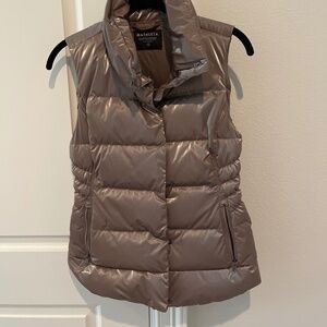 Athleta bronze puffer vest (size XXS)